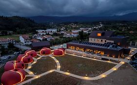 Cherry Sculpture Hotel